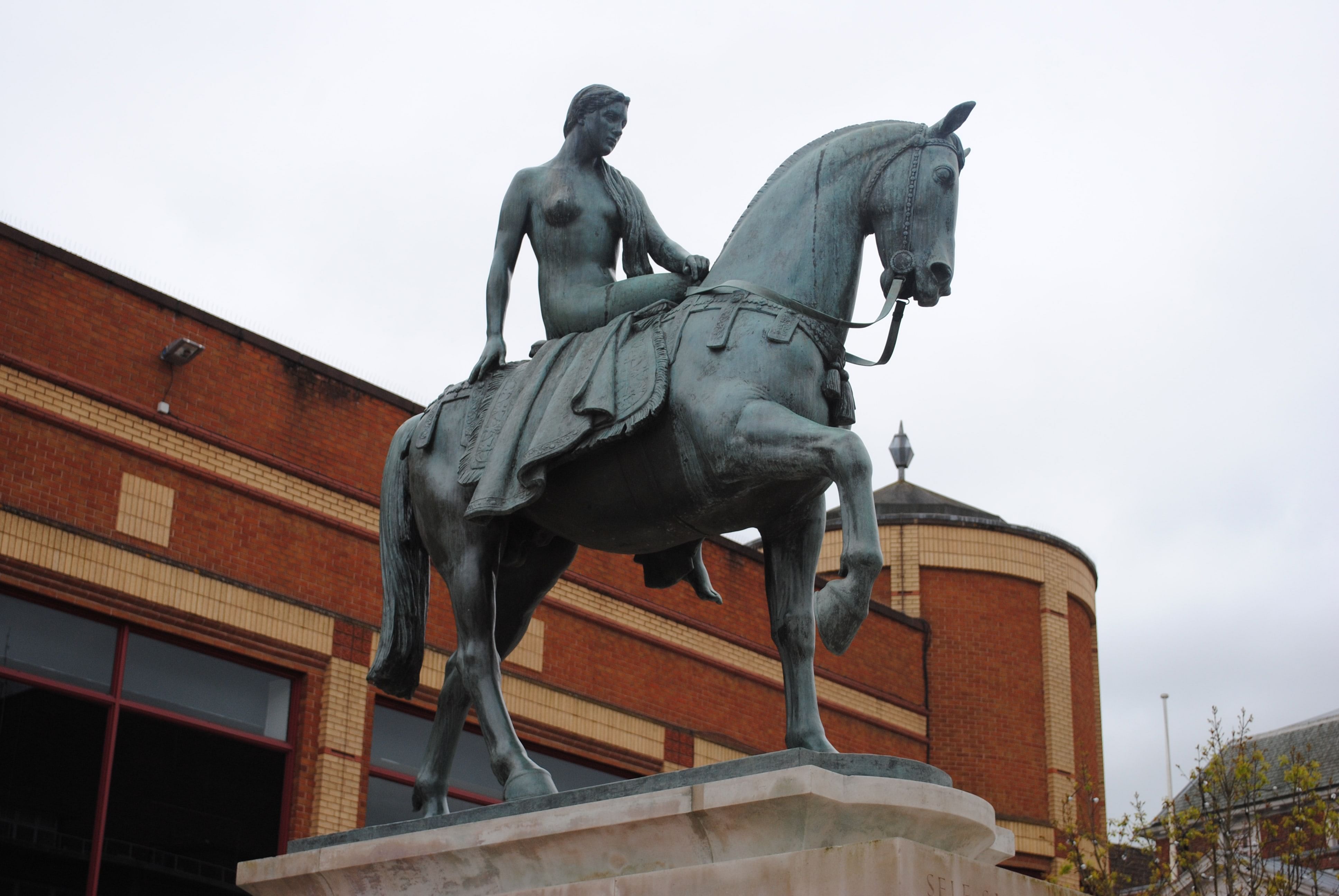 Lady Godiva statue best things to do in coventry