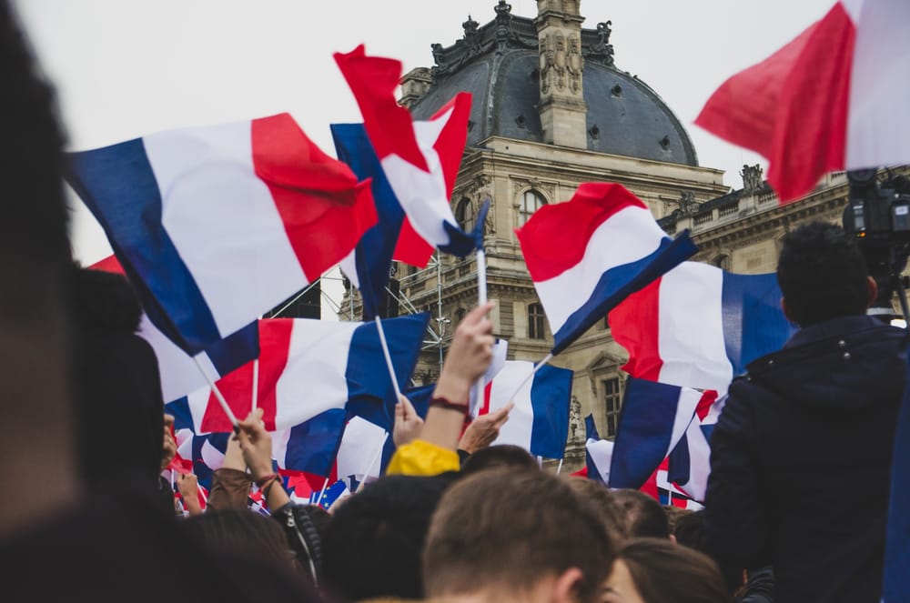 A Comprehensive Guide to Studying in France 2024